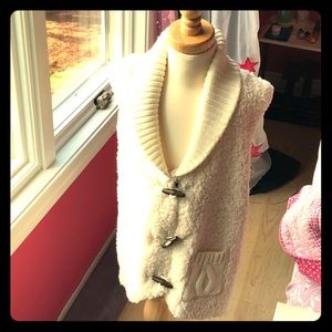 NWT, Cutest Girls Vest 🧡🎃👾👻